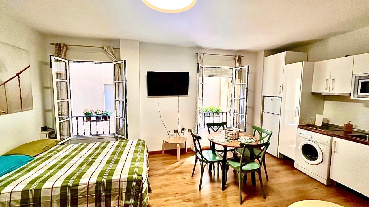 Anas Apartment Centro Historico Málaga Eksteriør bilde